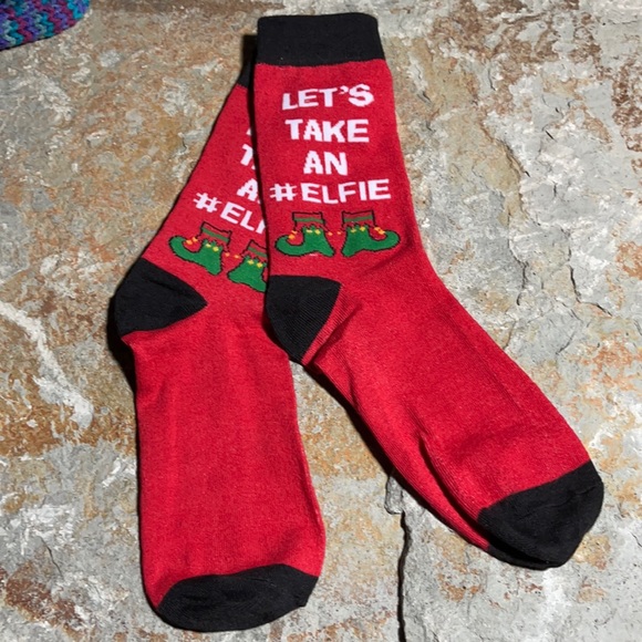 ✨3/$33✨ Take an #Elfie unisex novelty holiday gift adorable cosy Christmas socks - Picture 5 of 5